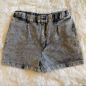Weekends Acid Wash High Waist Jean Shorts Gray Size 32/33